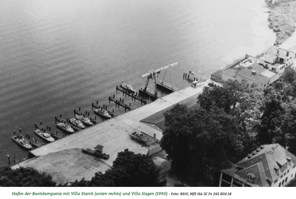 Bootskompanie am Jungfernsee (Foto: BStU, Leibniz-Zentrum für Zeithistorische Forschung Potsdam)