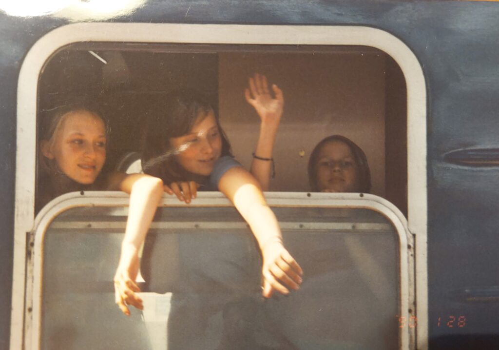 Abschied am Bahnhof Lichtenberg (2004)