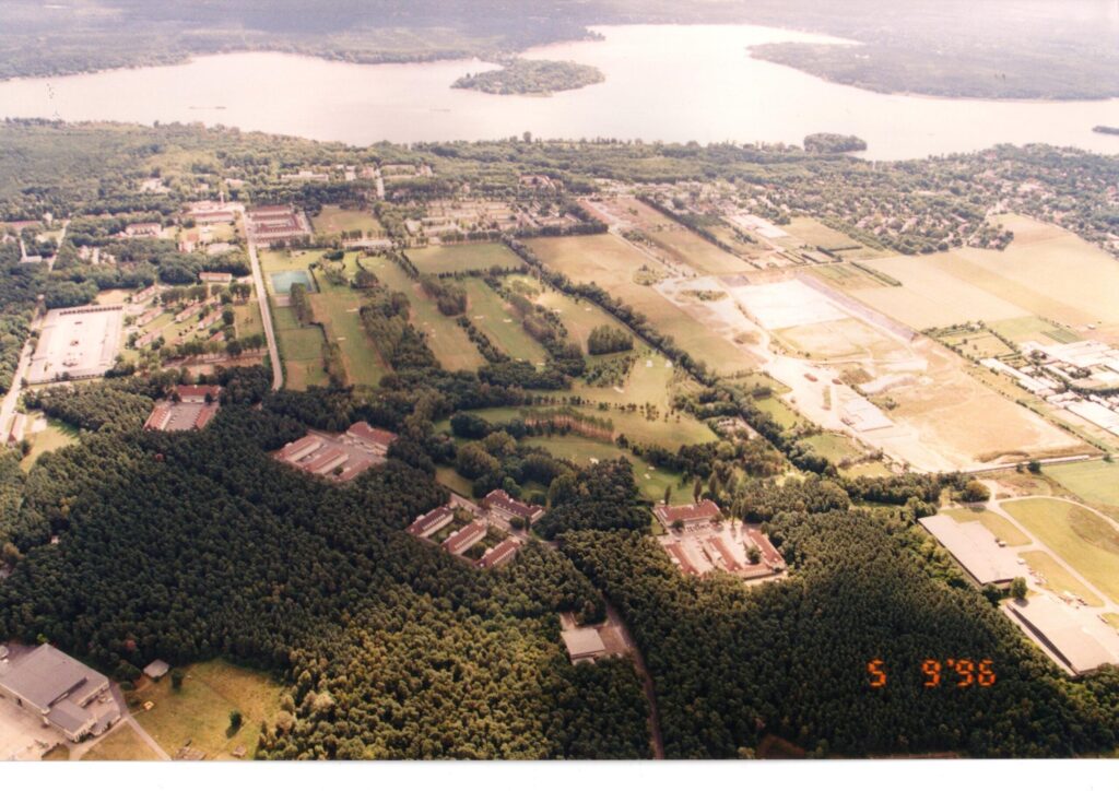 Altplatz u. Grube, Blick bis zur Havel mit Clubhaus in 1996